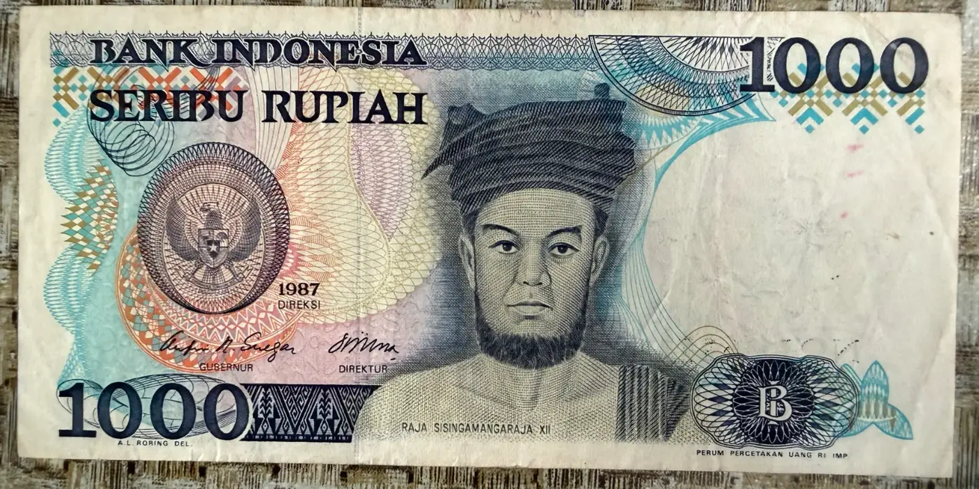 Uang Kertas 1.000 Rupiah Sisingamangaraja XII (1987) - uang kuno Indonesia asli - foto 1